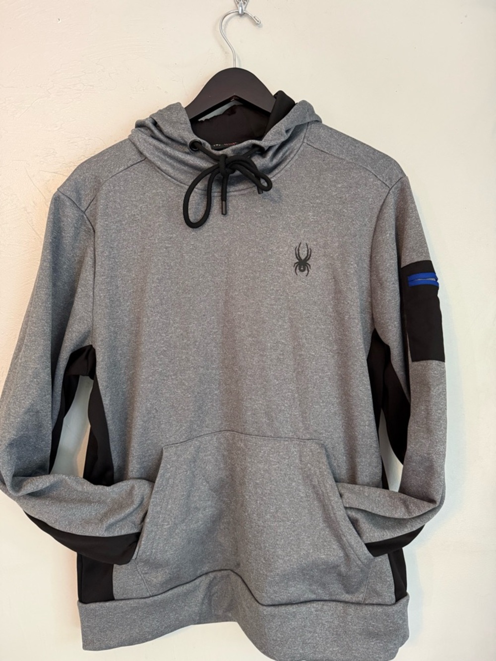 Spyder Active Gray Black Performance Hoodie Pullover Pocket